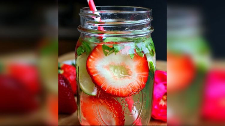 strawberry mint infused water