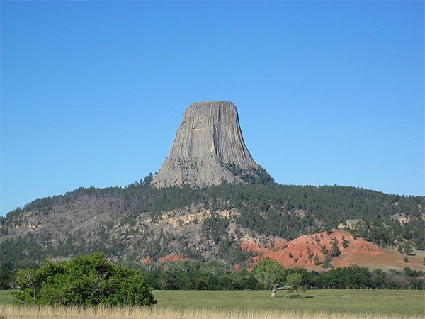 devils-tower-2