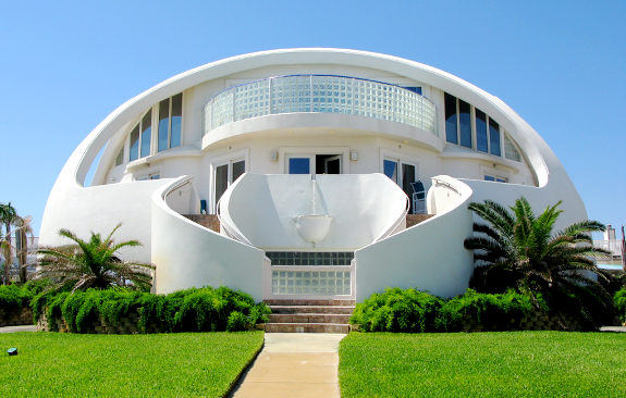 White Florida home shaped like dome