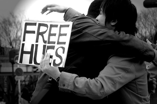 free hugs-inspireMORE