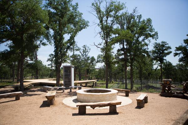 outdoor areas for community areas to gather-fire pit-InspireMore