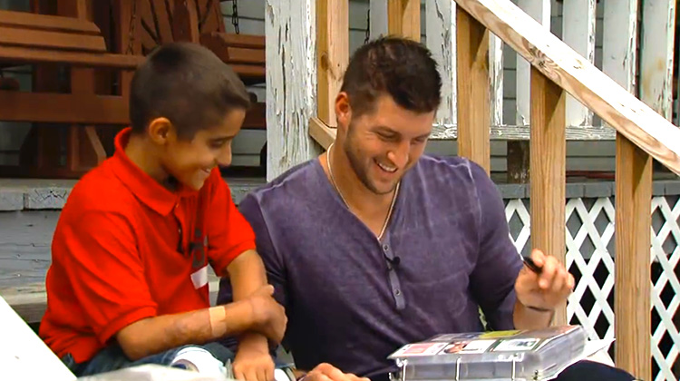 Deven hangs out with Tim Tebow-inspireMore