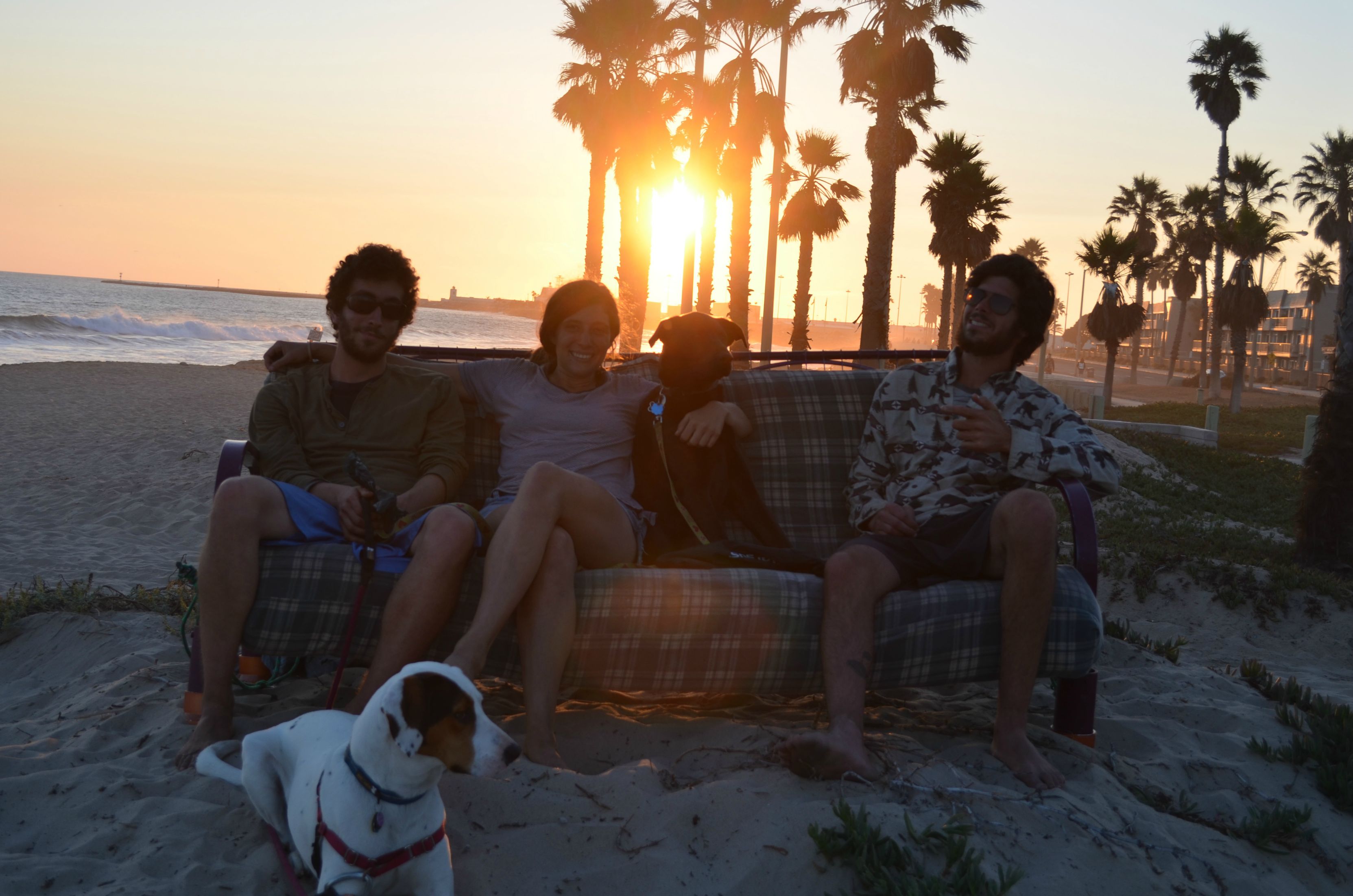 beach friends