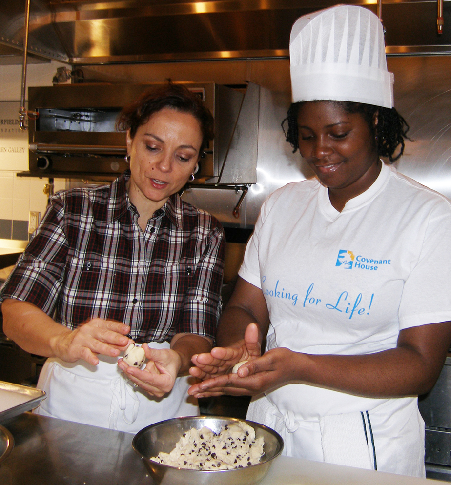 covenant house kids getting trained in cooking