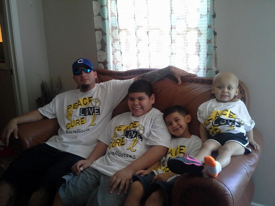 zadee with her father and brothers