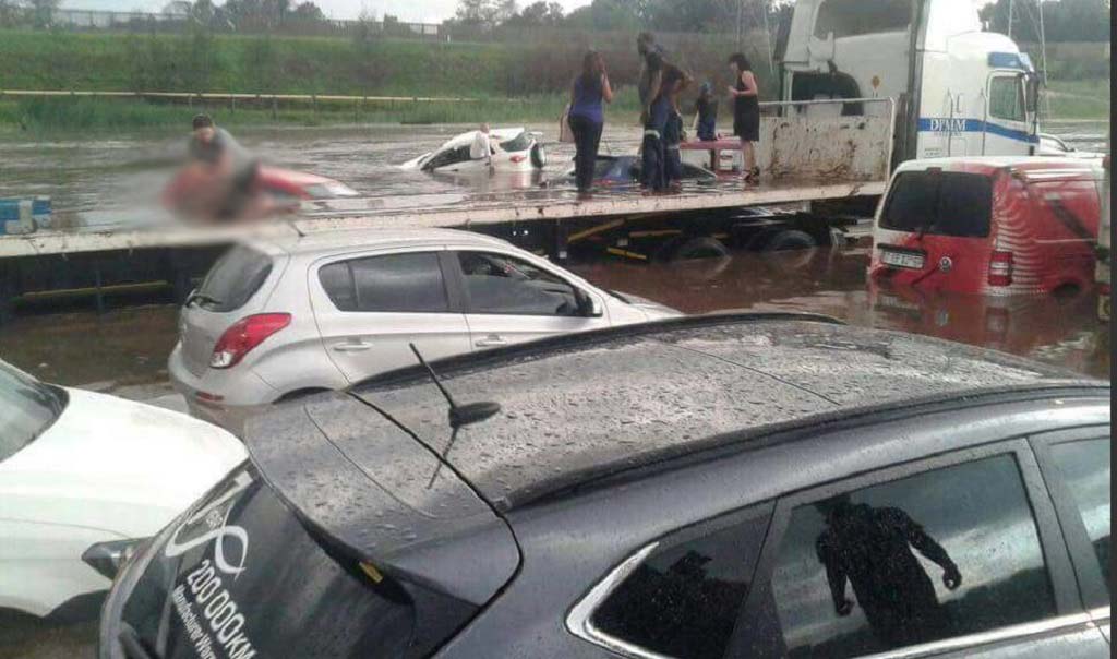 web_photo_flood_CPR_10112016_0