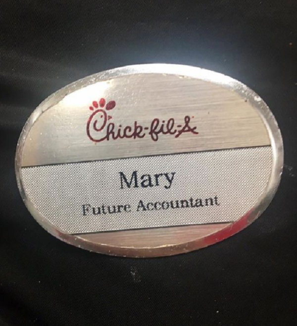 TN Chick-Fil-A Uses Name Tags To Inspire Employees—InspireMore