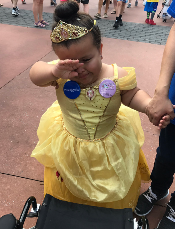 Daisy, a -year-old with a form of dwarfism, got to spend a week at Disney World thanks to the Make A Wish Foundation. She broke down in tears when she got to meet her hero, Belle from Beauty & The Beast. Now the rest of the world is crying too, after viewing pictures of the encounter that Daisy's aunt posted on Twitter.