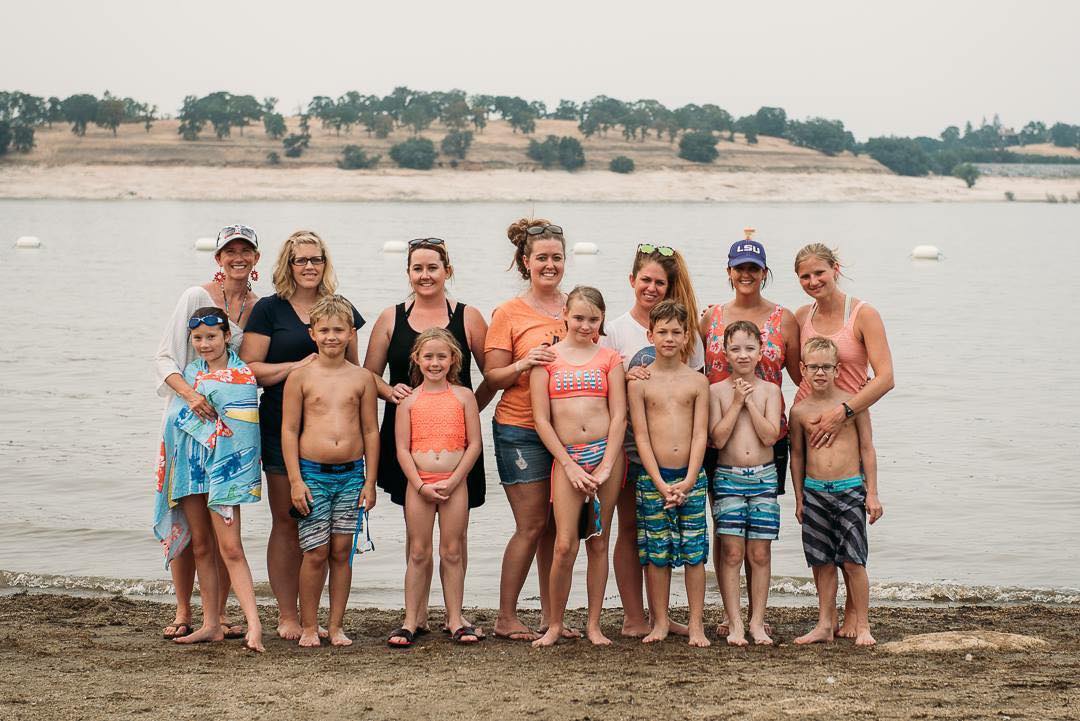 mom group at beach