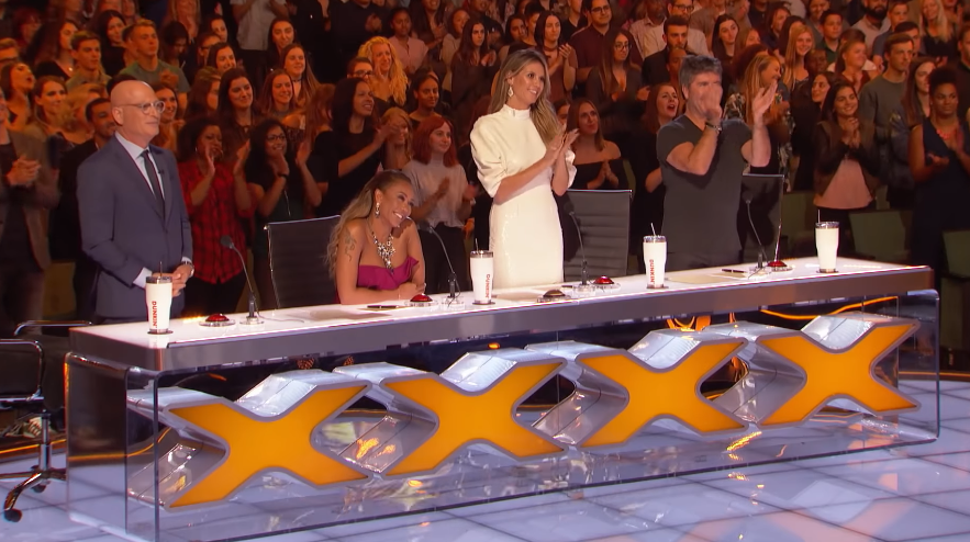 agt judges applaud