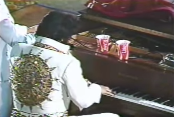 elvis plays the piano