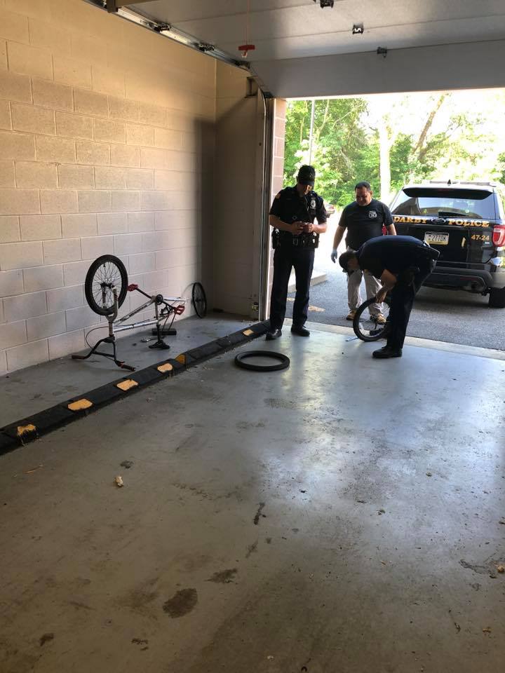 cops fix bike
