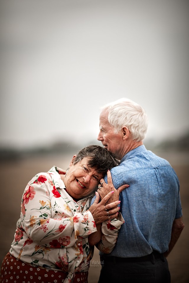 elderly couples photos