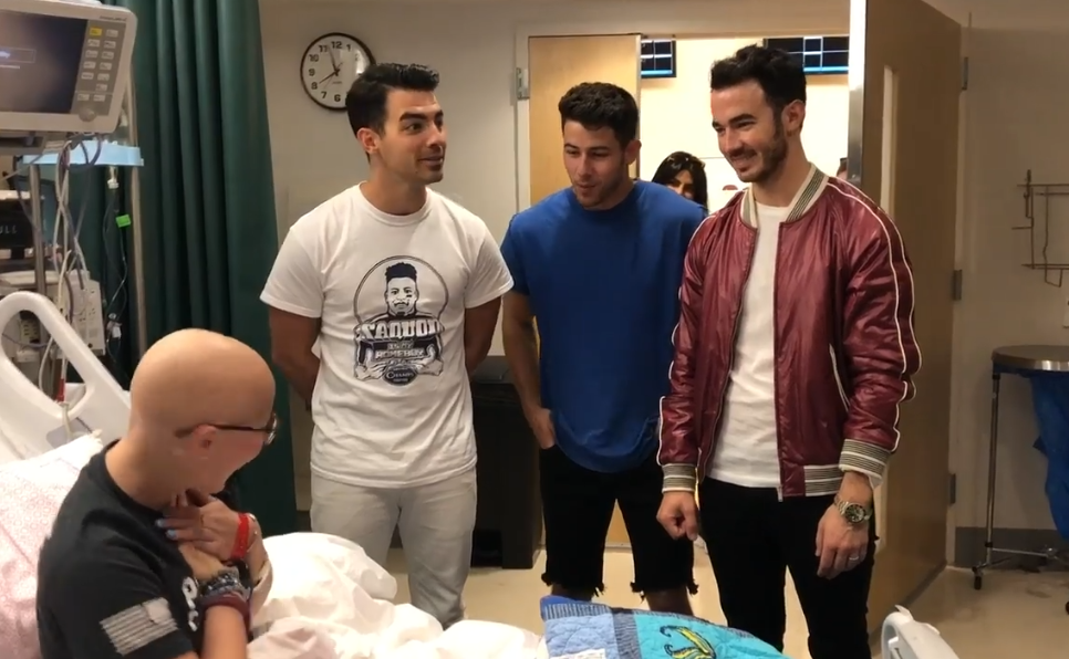 jonas brothers visit lily