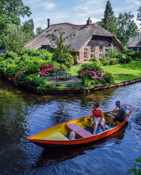 giethoorn village holland