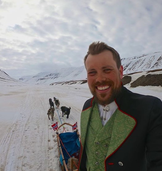 audun with sled dogs