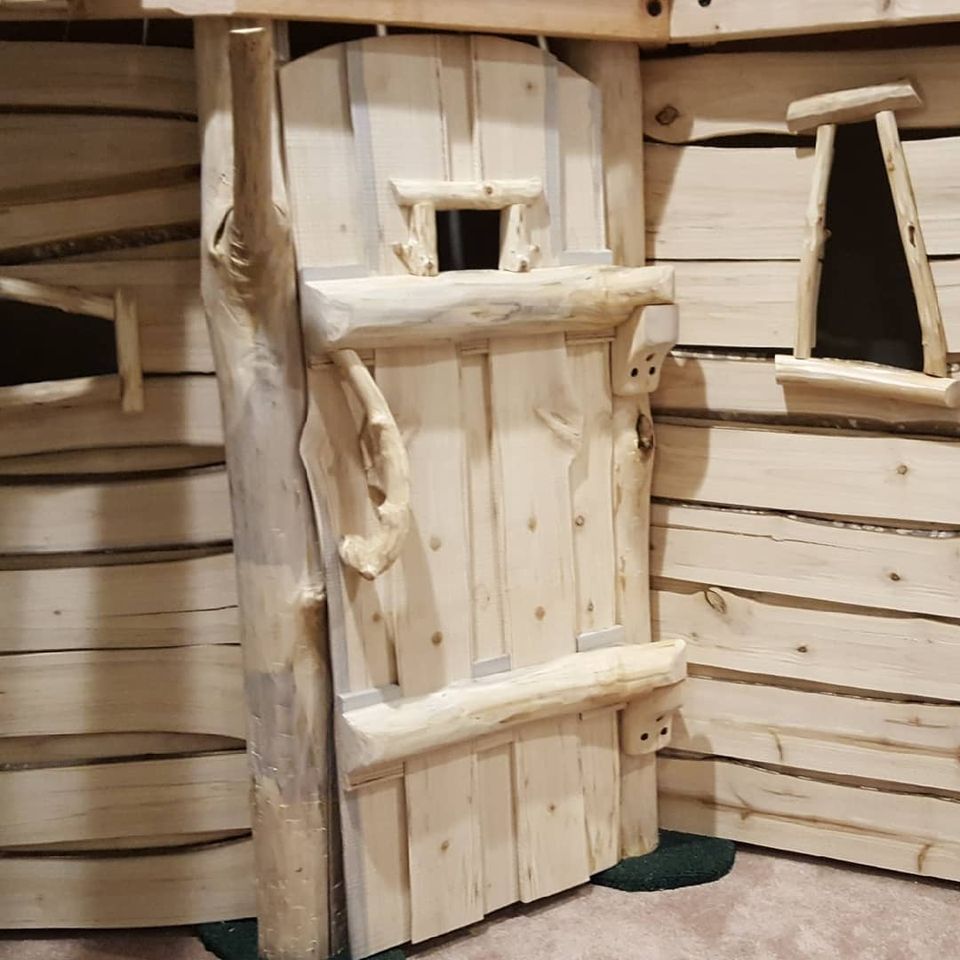 treehouse door