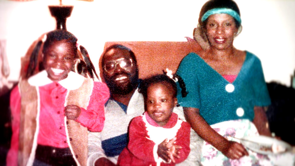 young deondra with family