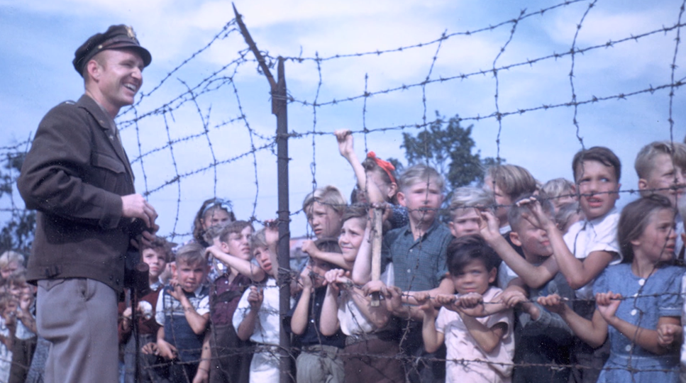 gail with berlin children