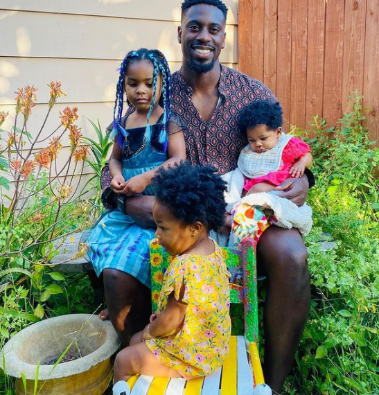 ose and his daughters