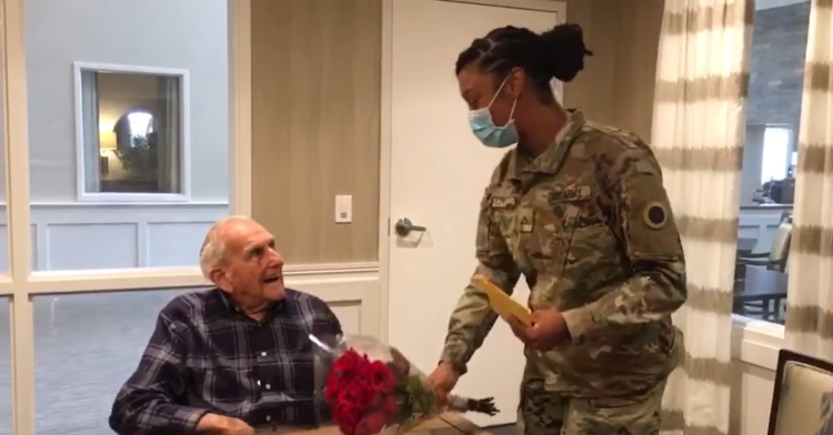 vet meeting solider who wrote to him as a little girl