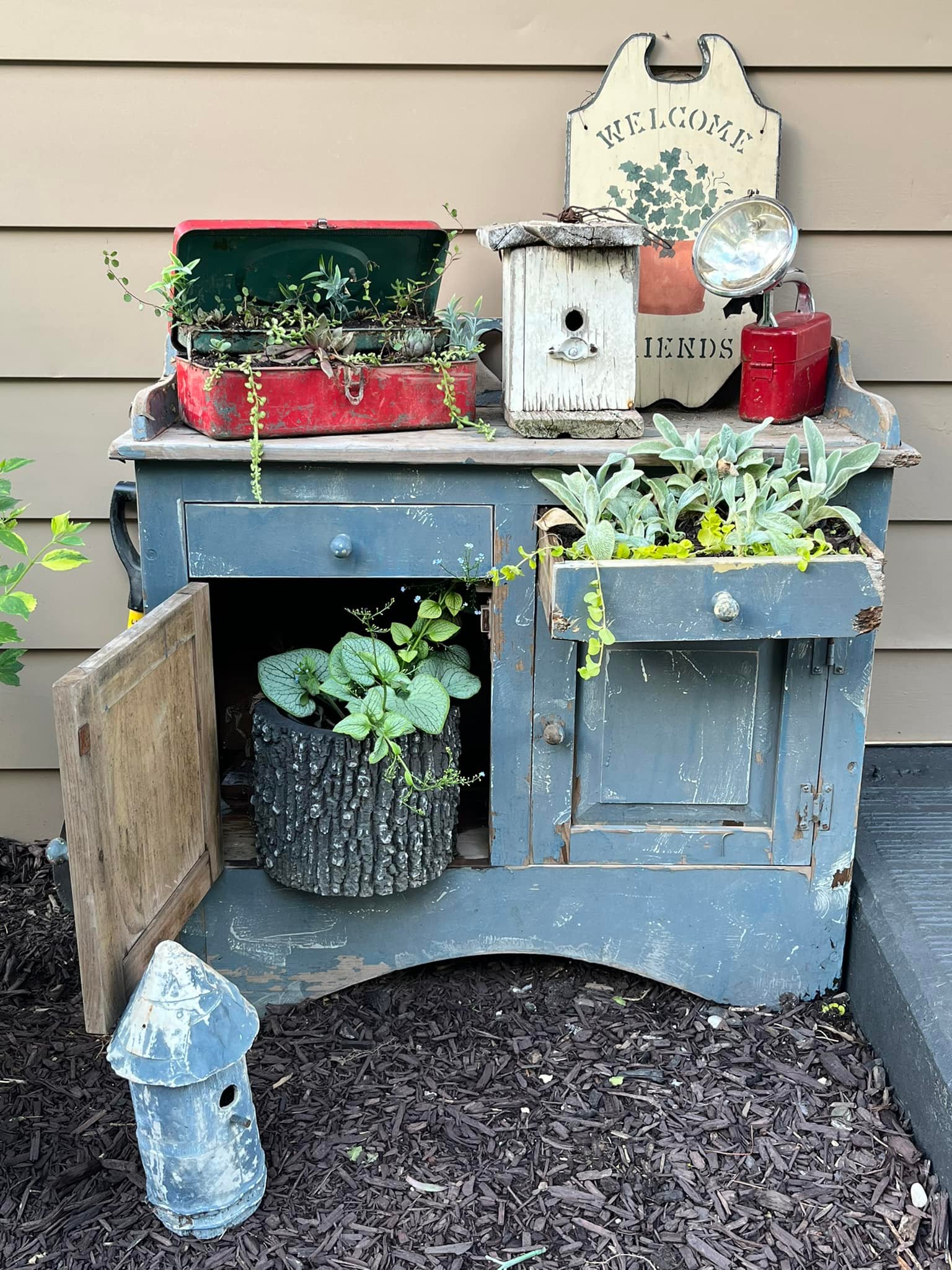 planter made from old dry sink