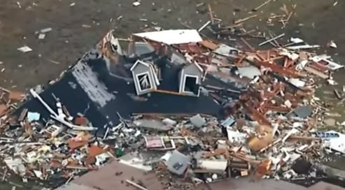 This is What Dakota and Lauren's House Looked Like After the Devastating Tornado.