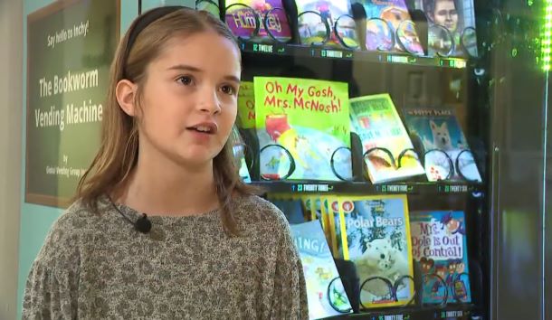 A student talks about a vending machine for books.