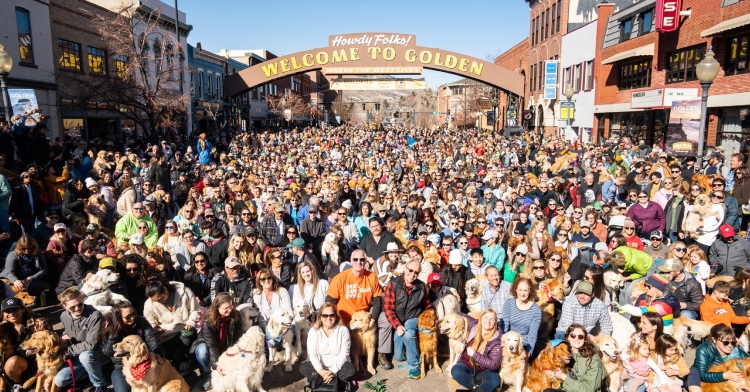 thousands gather under Golden, CO arch for Goldens in Golden Day