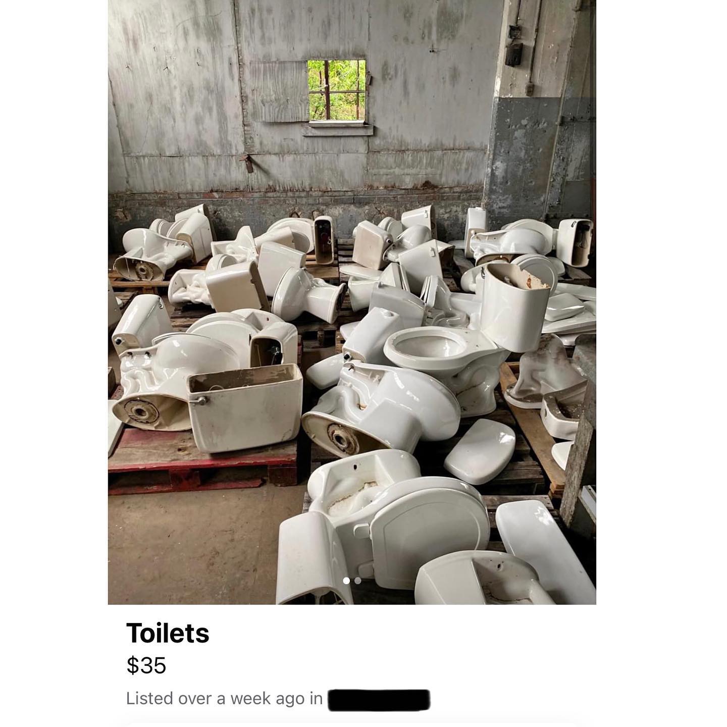 room full of used toilets being sold on Facebook