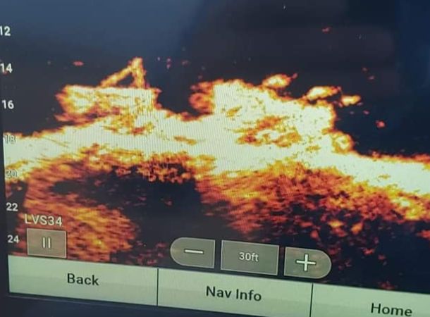 live scope image of a jeep underwater