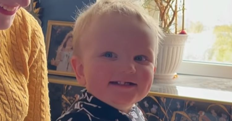 A 17-month-old baby is famous online for his piano skills.