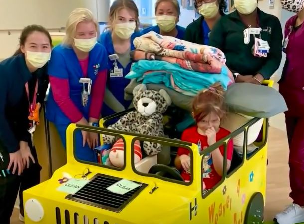 5-year-old Lilyana Aparicio receives hospital care in Florida.