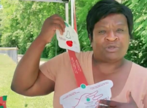 Felicia Jackson shows off her invention, the CPR Wrap.