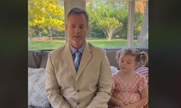 Indignant Little Girl Interrupts Dad S Fake Interview To Reveal The Indignant Little Girl Interrupts Dad S Fake Interview To Reveal The