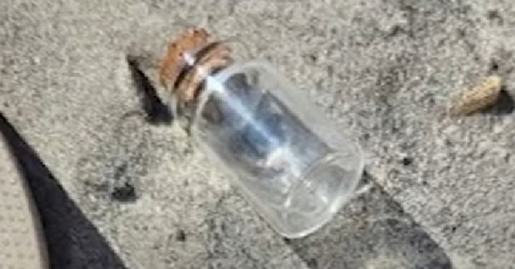Image shows an empty bottle that was used to transport a message from Ireland to New Jersey.