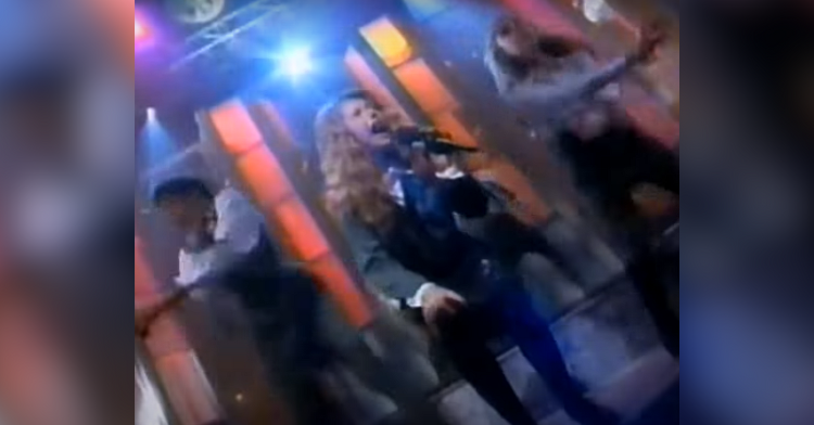 young christina aguilera singing