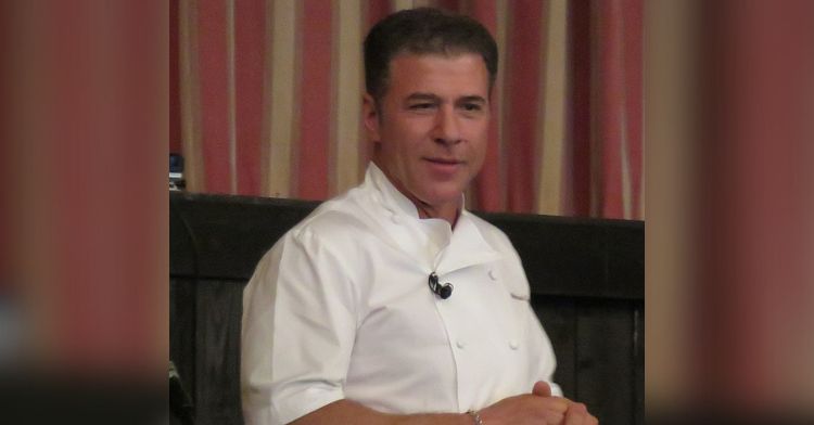 Celebrity chef Michael Chiarello has passed away.
