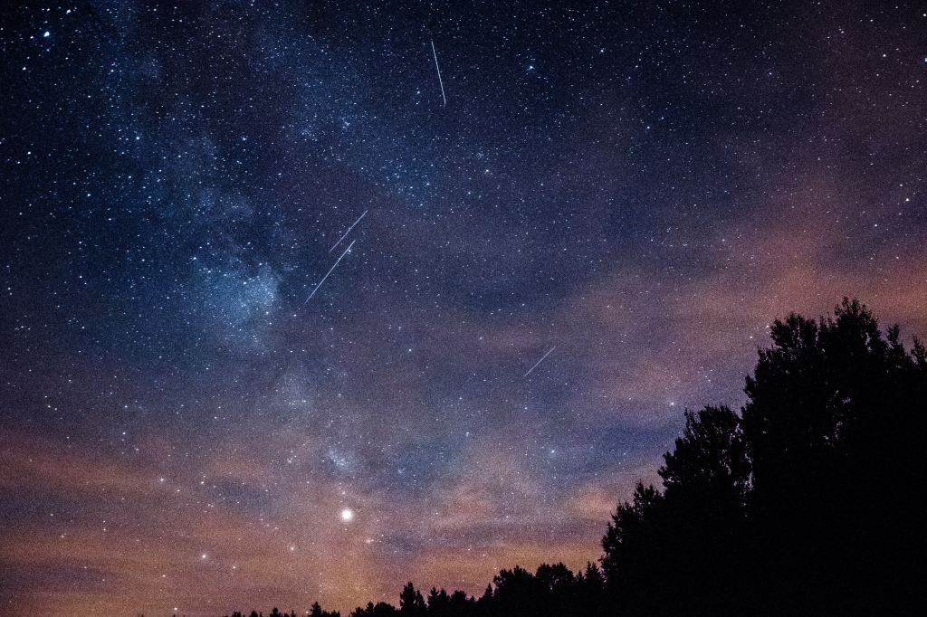 The Orionid meteor shower is caused by Halley's Comet. 