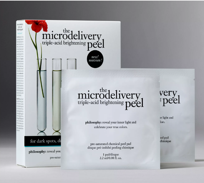 Display of the philosophy supersize microdelivery brightening peel pads duo.