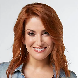 Close up of QVC host Julia Cearley smiling.