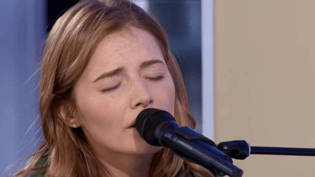 Watch Loretta Lynn’s Granddaughter Moves Judges With Stunning American