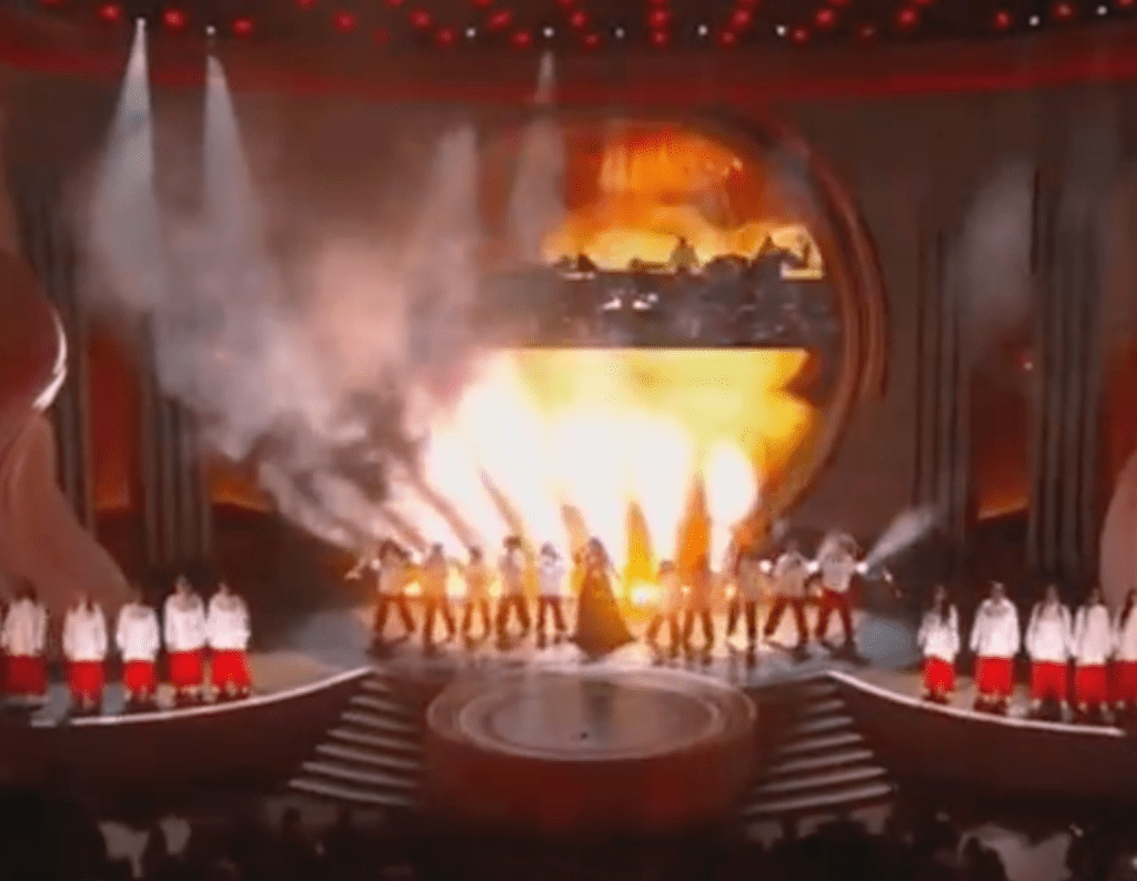 Can't Miss Becky G Had Oscars Fans Fired Up Over Outstanding