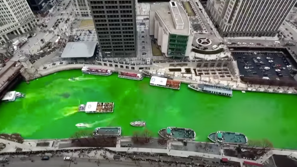 chicago river green