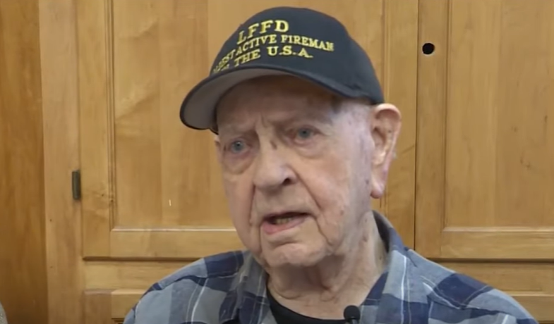 Vincent Dransfield, over 100 years old, speaks to a news outlet.