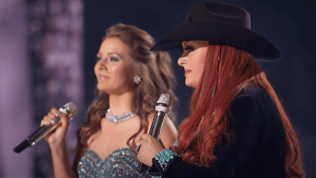 wynonna Judd Loretta Lynn