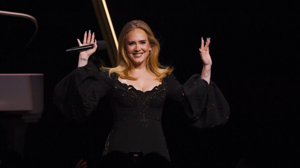 Adele Shares A Heartfelt Moment With Her Son & Fiancé During The Final Show Of Her Residency
