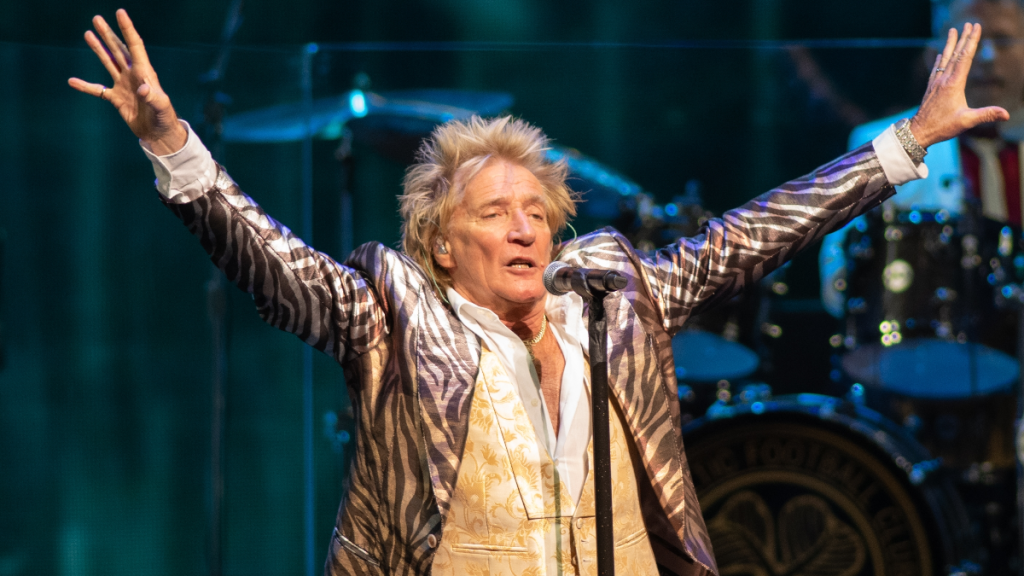Rod Stewart Announced His Farewell Tour—But It Doesn’t Mean What We Think