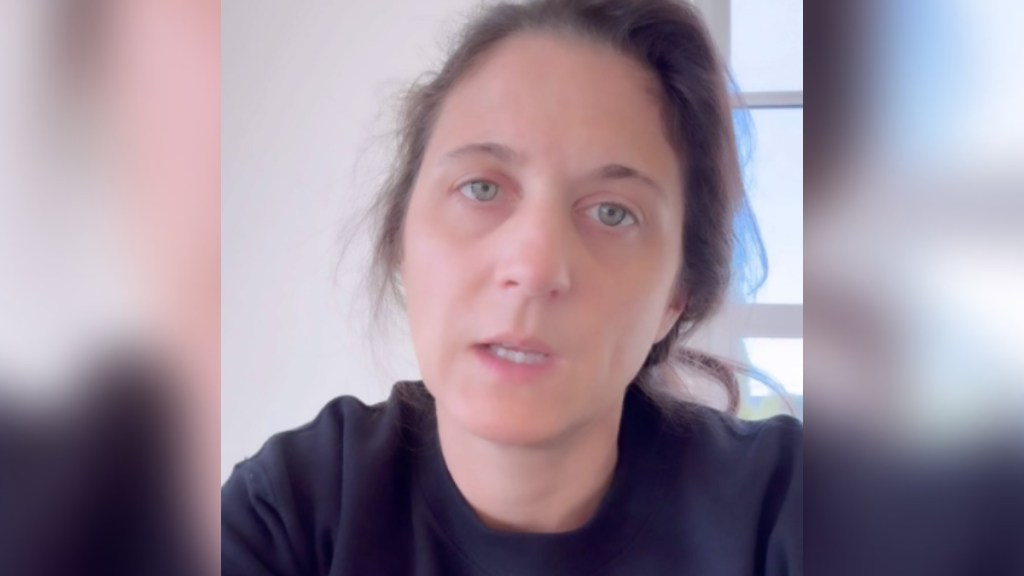 Mom’s Sarcastic Take On Fitness Advice Is Too Funny — And Too Relatable!