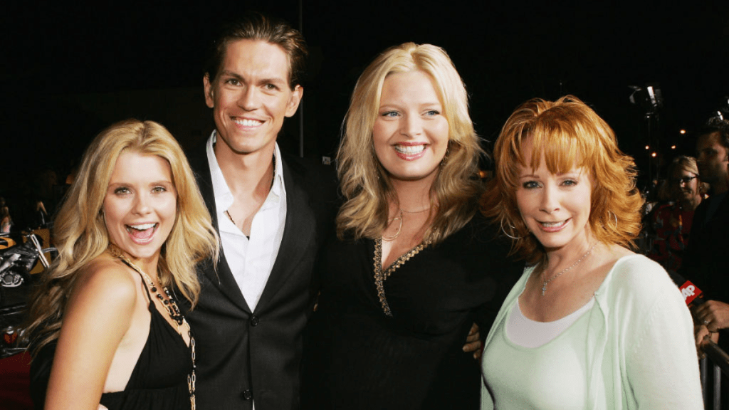 JoAnna Garcia Swisher Reba